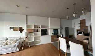 2 chambres Condominium a vendre à Phra Khanong Nuea, Bangkok Blocs 77