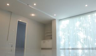 1 Bedroom Condo for sale in Khlong Chaokhun Sing, Bangkok Happy Condo Ladprao 101