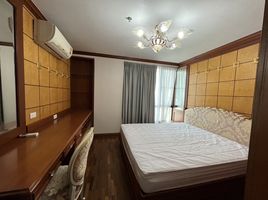 1 Schlafzimmer Appartement zu vermieten im Baan Na Varang, Lumphini