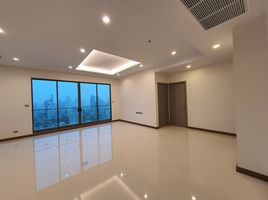 在Supalai Oriental Sukhumvit 39租赁的3 卧室 顶层公寓, Khlong Tan Nuea