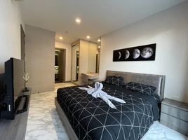 1 Bedroom Apartment for sale at Trapezo Sukhumvit 16, Khlong Toei