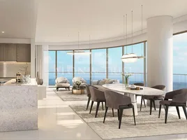 2 Bedroom Apartment for sale at EMAAR Beachfront, Jumeirah