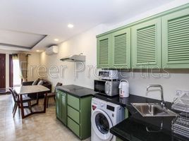 1 Bedroom Apartment for rent at 1 BR apartment for rent Independence Monument $650, Chakto Mukh, Doun Penh, Phnom Penh