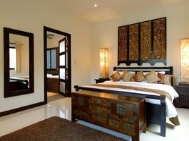 4 Schlafzimmer Villa zu vermieten im The Villas Nai Harn Phuket, Rawai