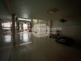 6 Bedroom Apartment for rent at Flat 1 Unit for Rent, Tuol Svay Prey Ti Muoy, Chamkar Mon, Phnom Penh