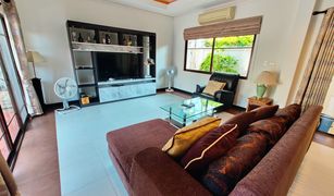 3 Schlafzimmern Villa zu verkaufen in Nong Kae, Hua Hin Busaba Pool Villa
