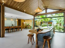บ้านเดี่ยว 5 ห้องนอน ให้เช่า ในทำเล พิพิธภัณฑ์สัตว์น้ำสมุยและสวนเสือ, มะเร็ต, มะเร็ต