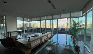 3 Bedrooms Condo for sale in Khlong Toei Nuea, Bangkok The Prime 11