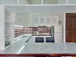 2 Bedroom Condo for rent at Le Vanvarothai, Si Lom, Bang Rak