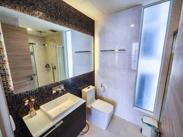 2 Bedroom Condo for rent at The Room Sathorn-St.Louis, Yan Nawa, Sathon