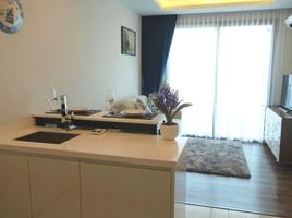 1 Bedroom Condo for sale at The Peak Towers, Nong Prue, Pattaya