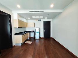 1 Bedroom Condo for sale at The Address Chidlom, Lumphini, Pathum Wan