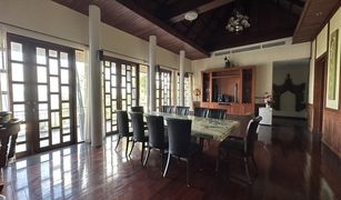 4 Bedrooms Villa for sale in Ratsada, Phuket 