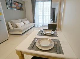 1 спален Кондо в аренду в The Lofts Ekkamai, Phra Khanong