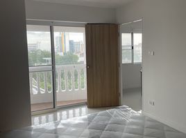 1 Schlafzimmer Appartement zu vermieten im 38 Mansion, Phra Khanong, Khlong Toei, Bangkok