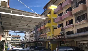 4 Bedrooms Townhouse for sale in Bang Pakok, Bangkok 