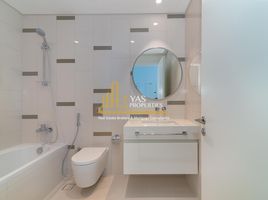 3 Bedroom Apartment for sale at Beach Vista, EMAAR Beachfront