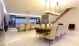 6 Schlafzimmern Villa zu verkaufen in Nong Prue, Pattaya 