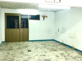 3 Schlafzimmer Shophaus zu verkaufen in Si Racha, Chon Buri, Surasak