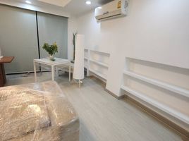 1 Bedroom Condo for rent at Rudee Place, Lumphini, Pathum Wan