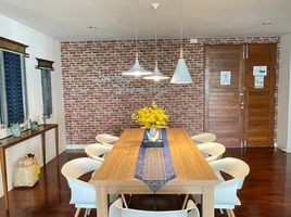 4 Bedroom Condo for rent at Benviar Tonson Residence, Lumphini, Pathum Wan