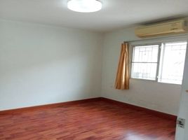 3 Schlafzimmer Reihenhaus zu verkaufen im Preuksa Ville 26 Sanphawut-Sukhumvit 76, Samrong, Phra Pradaeng