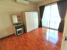 3 Bedroom Townhouse for rent at Baan Klang Muang S-Sense Onnuch-Wongwan, Lat Krabang, Lat Krabang, Bangkok, Thailand