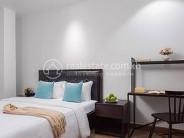 2 Schlafzimmer Wohnung zu vermieten im Lin Ellis Apartment | Two-Bedroom, Tuol Tumpung Ti Muoy, Chamkar Mon, Phnom Penh