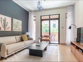 2 Bedroom Condo for sale at Zanzebeel 1, Zanzebeel, Old Town