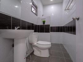 3 Bedroom House for sale in Tha Wang Tan, Saraphi, Tha Wang Tan