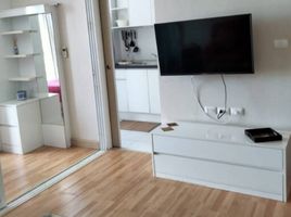1 Bedroom Apartment for rent at The Light, Talat Nuea