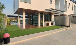 3 Bedrooms Villa for sale in Bueng Yi Tho, Pathum Thani 