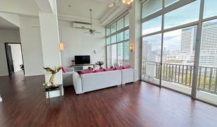 4 Bedrooms Penthouse for sale in Si Lom, Bangkok Sathorn Gallery Residences
