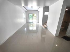 4 Schlafzimmer Haus zu verkaufen im Pruksa Ville 77, Krathum Lom, Sam Phran, Nakhon Pathom