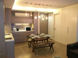 1 Schlafzimmer Wohnung zu vermieten im MODE Sukhumvit 61, Khlong Tan Nuea