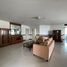 3 Schlafzimmer Appartement zu vermieten im P.W.T Mansion, Khlong Toei