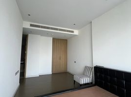 2 Bedroom Apartment for sale at Magnolias Ratchadamri Boulevard, Lumphini