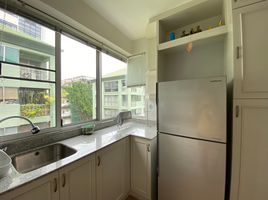 2 спален Кондо в аренду в Raintree Villa, Khlong Tan Nuea, Щаттхана, Бангкок