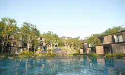 Фото 1 of the Communal Pool at MGallery Residences, MontAzure Lakeside