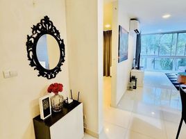 3 Bedroom Condo for rent at Club Royal, Na Kluea