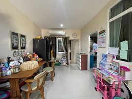 3 Schlafzimmer Haus zu verkaufen im Golden Town 2 Srinakarin-Sukhumvit, Phraeksa