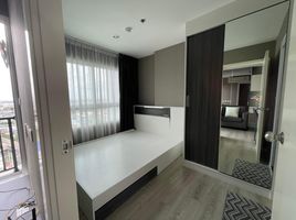 1 Bedroom Condo for sale at Chewathai Phetkasem 27, Bang Wa