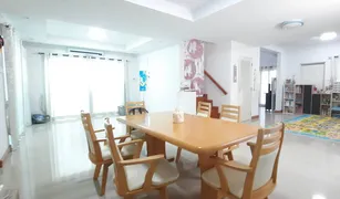 3 Bedrooms House for sale in Surasak, Pattaya Sriracha Park