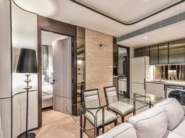 1 спален Кондо в аренду в The Reserve Sukhumvit 61, Khlong Tan Nuea