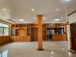 6 Schlafzimmer Haus zu verkaufen in Wang Thong Lang, Bangkok, Khlong Chaokhun Sing