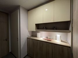 2 Schlafzimmer Appartement zu vermieten im Noble Ploenchit, Lumphini