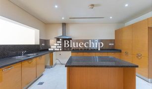 3 Bedrooms Townhouse for sale in North Village, Dubai Quortaj