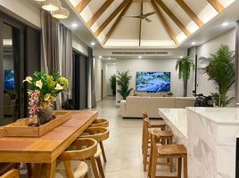 4 Schlafzimmer Villa zu verkaufen in Thalang, Phuket, Choeng Thale, Thalang