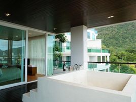 2 Bedroom Apartment for rent at The Privilege, Patong, Kathu