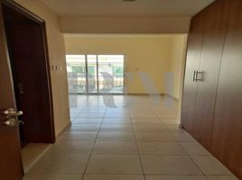 2 Bedroom Townhouse for sale at Seashore, Abu Dhabi Gate City